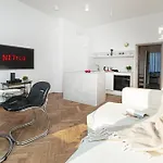 Boya Zelenskiego 4A - Better Rental