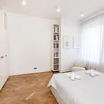 Boya Zelenskiego 4A - Better Rental