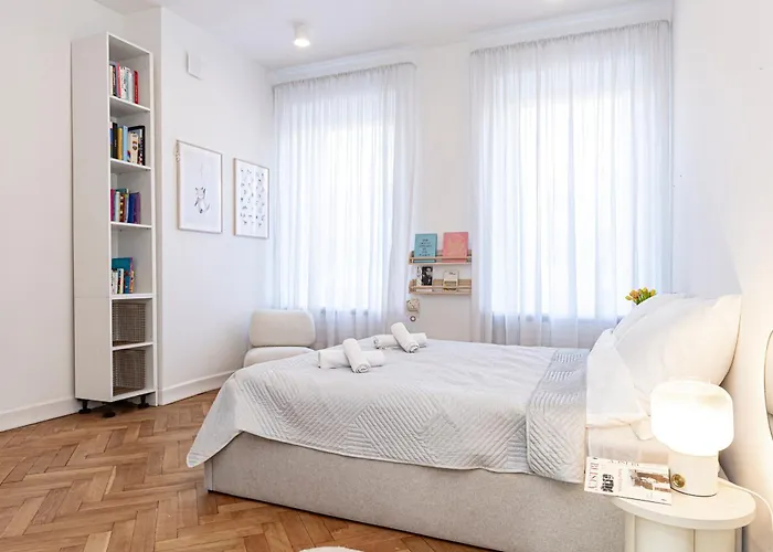 Boya Zelenskiego 4A - Better Rental